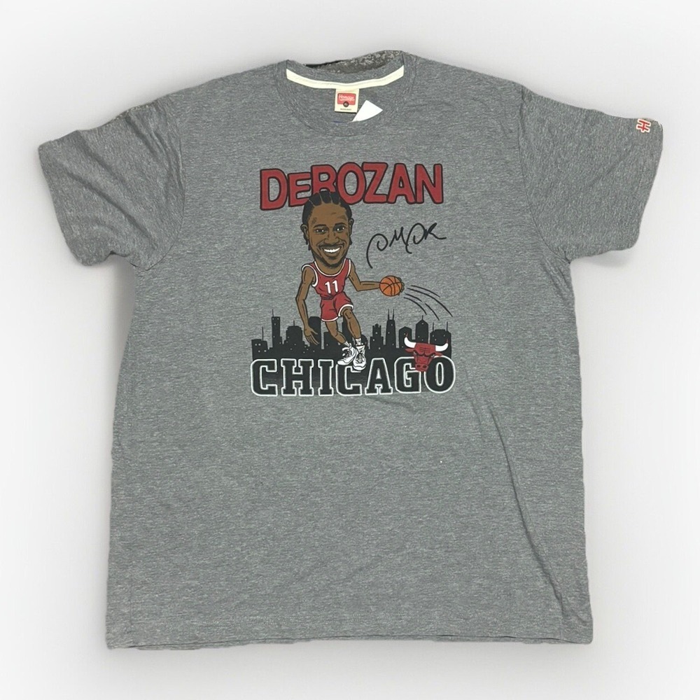 NWT Size XL Demar Derozan Chicago Bulls Homage Basketball Graphic Tee Grey Red